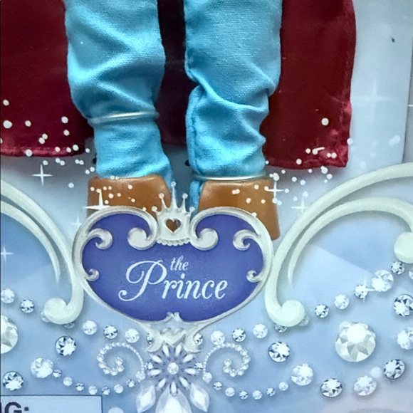 Disney Prince Doll in Blue Tunic with Red Cape - Picture 3 of 6